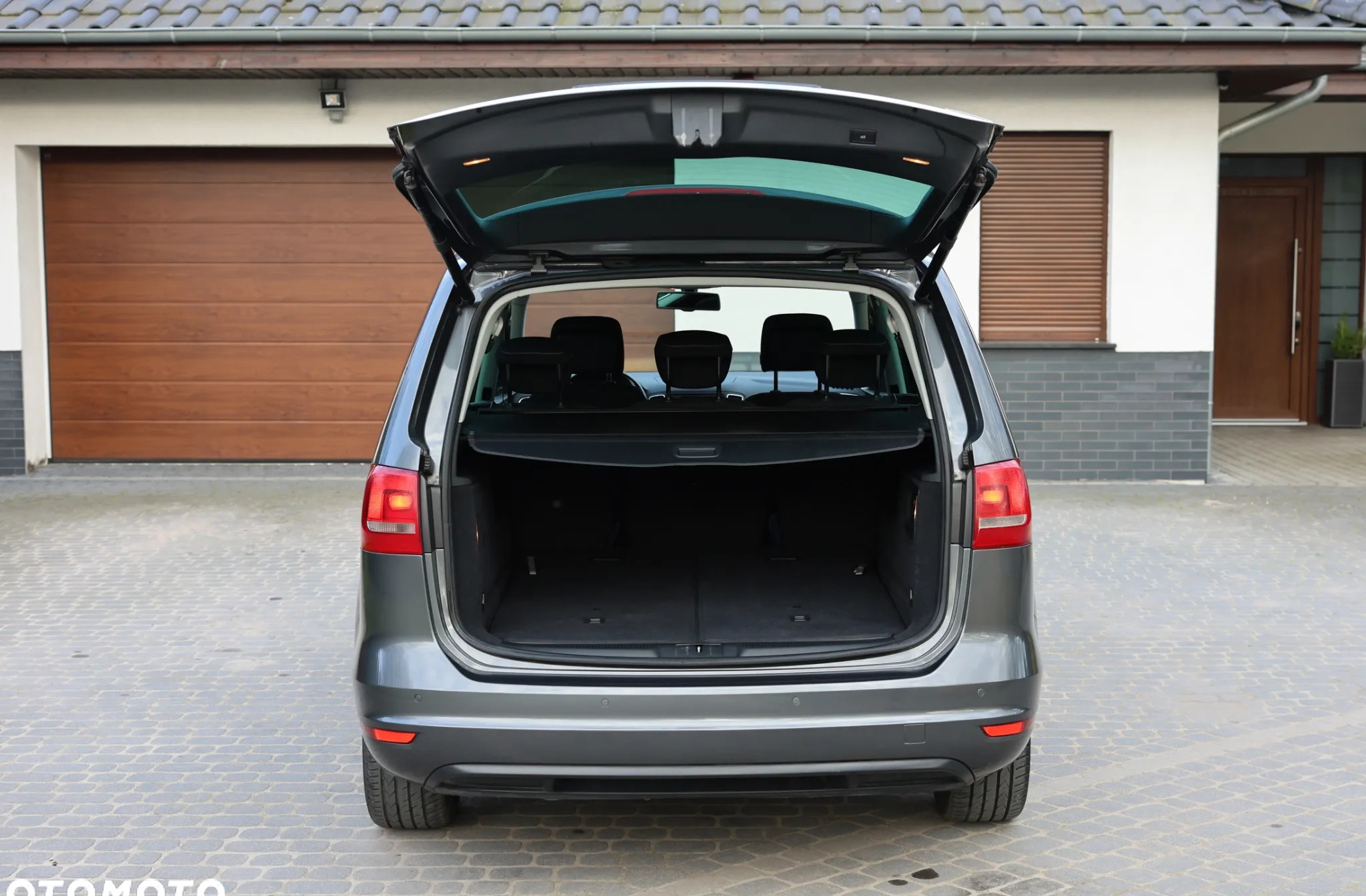 Volkswagen Sharan cena 57500 przebieg: 262418, rok produkcji 2014 z Jaworzno małe 781